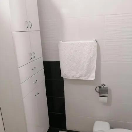 Apartman Luna شقة